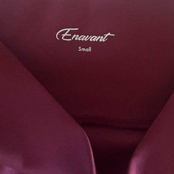 NWOT Enavant Leggibgs with Velvet Seams in Maroon Size Small - Picture 3 of 4